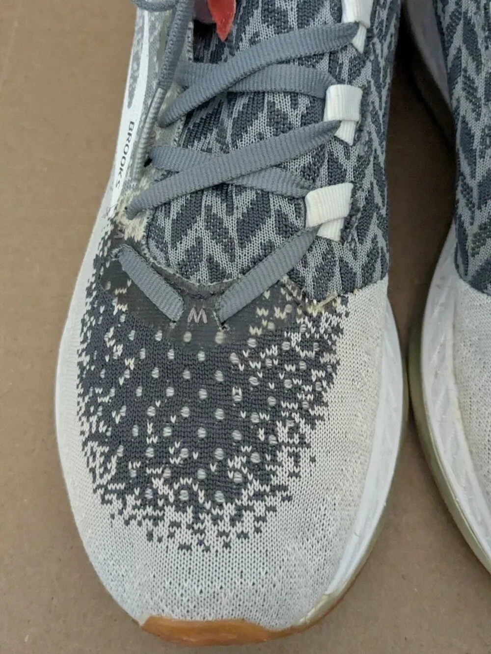 Brooks Womens Bedlam 1202721B137 Gray Running Shoes Lace Up Low Top Size 7.5